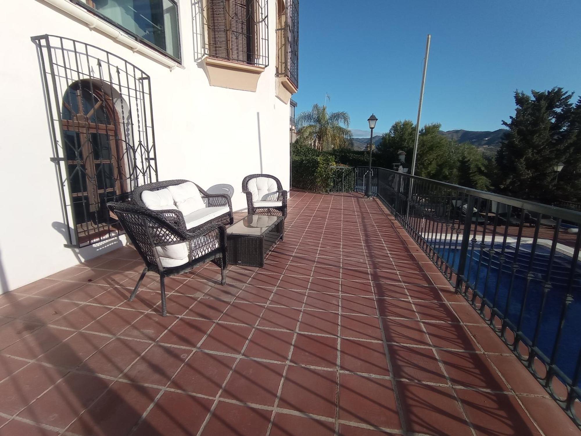 Apartamento En Villa Con Piscina Malaga Luaran gambar