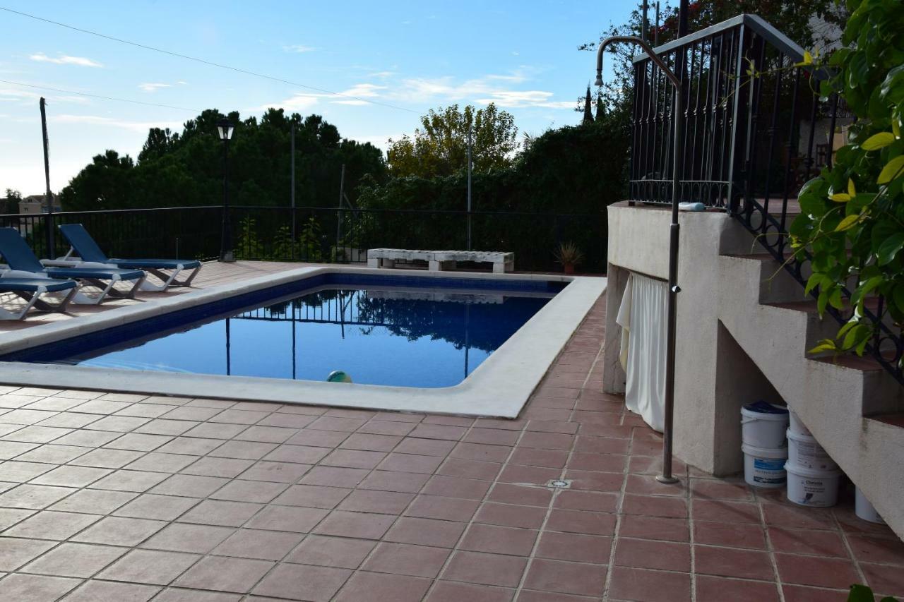 Apartamento En Villa Con Piscina Malaga Luaran gambar